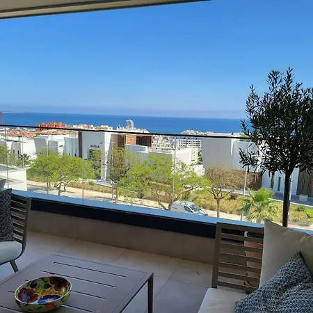 The Blue In Mesas, Appartement
