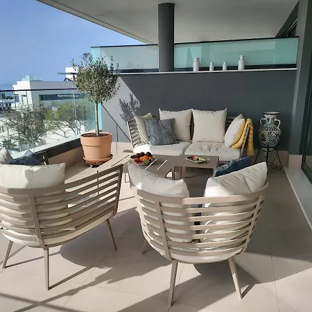 The Blue In Mesas, Apartment
