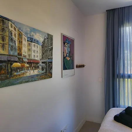 The Blue In Mesas, Apartment